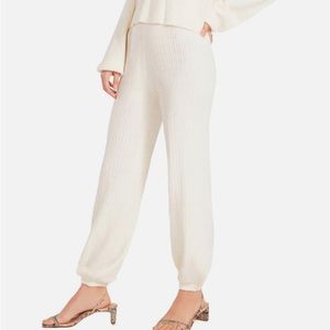 BB Dakota Private Cable Women's Cable Knit High Rise Jogger Pants